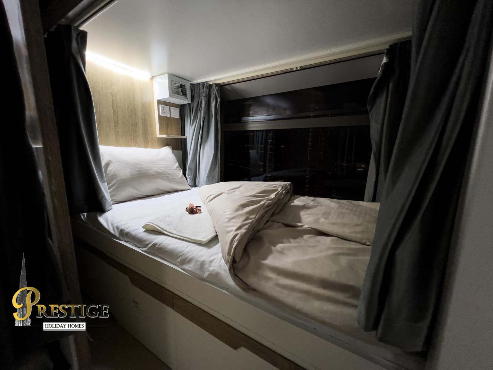 Prestige Hostel Dubai Buitenkant foto